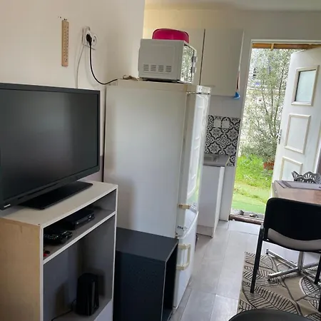 Apartment Tiny House Au Fond De Mon Jardin *