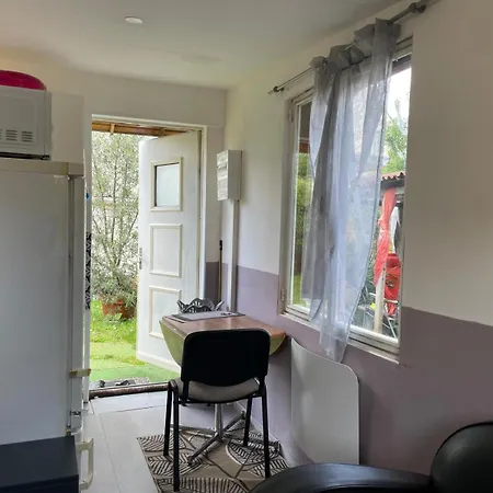 Apartment Tiny House Au Fond De Mon Jardin Belle-Eglise